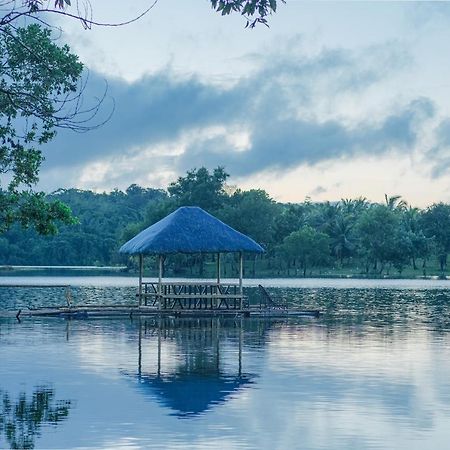 Almost Heaven Lake Resort By Cocotel Cavinti Esterno foto