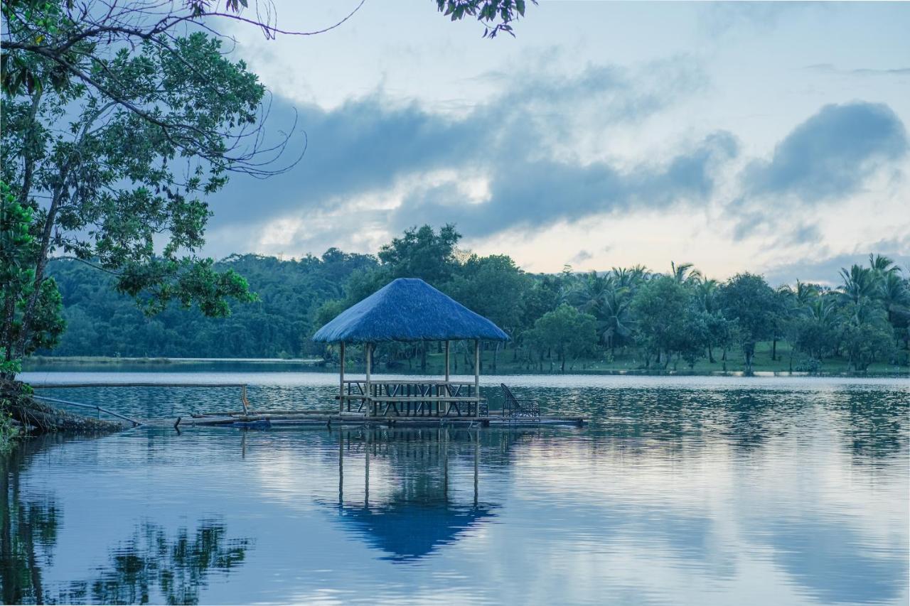 Almost Heaven Lake Resort By Cocotel Cavinti Esterno foto