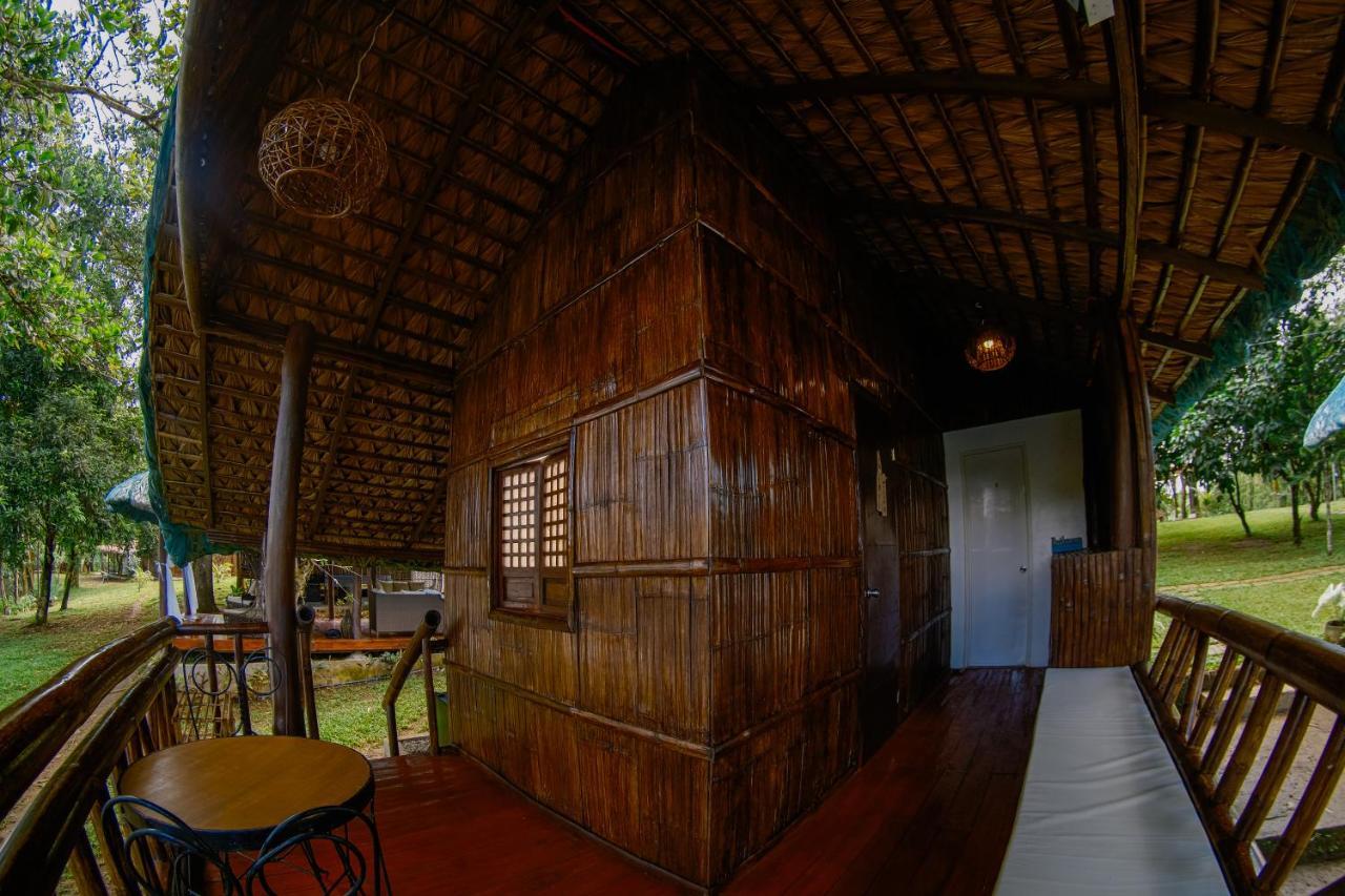 Almost Heaven Lake Resort By Cocotel Cavinti Esterno foto