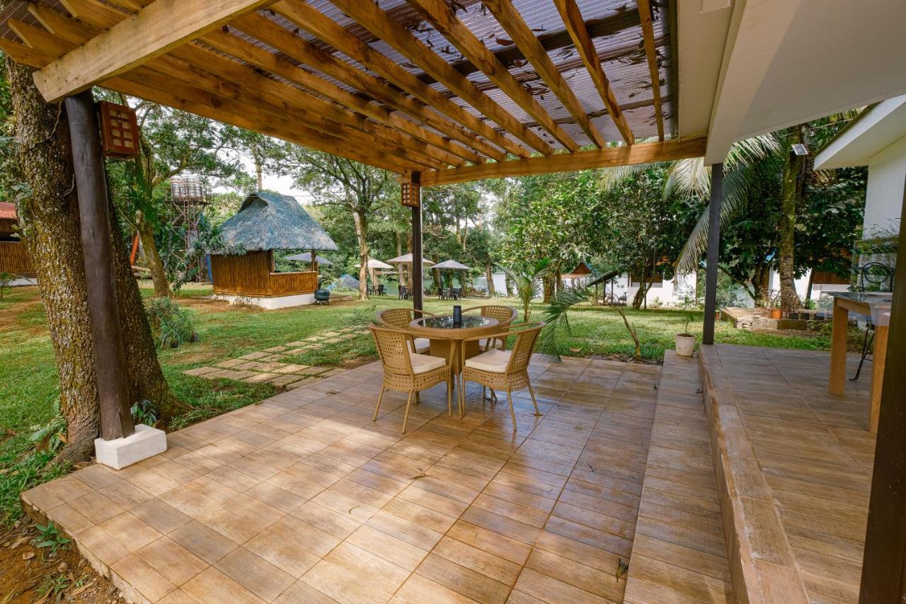 Almost Heaven Lake Resort By Cocotel Cavinti Esterno foto