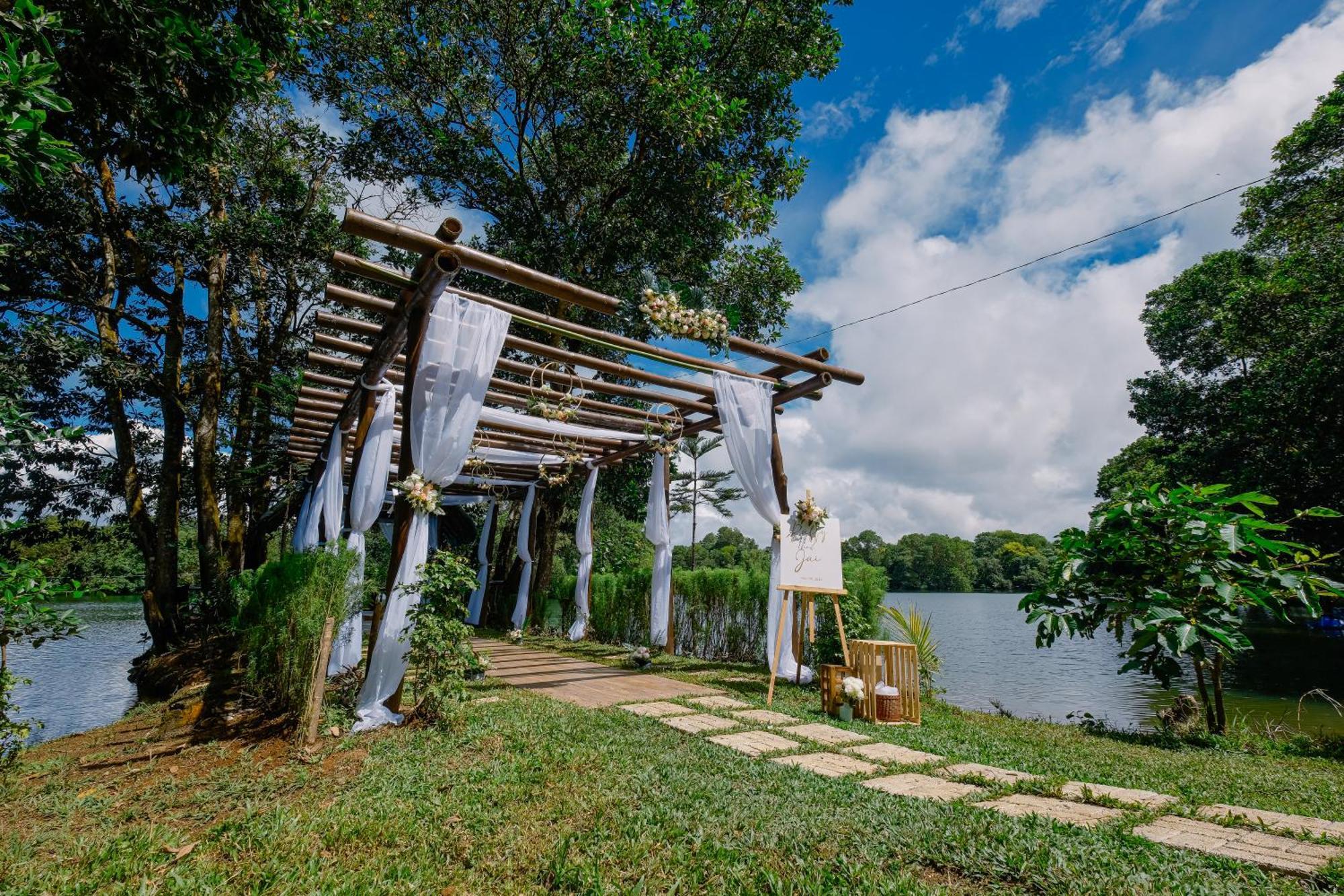 Almost Heaven Lake Resort By Cocotel Cavinti Esterno foto