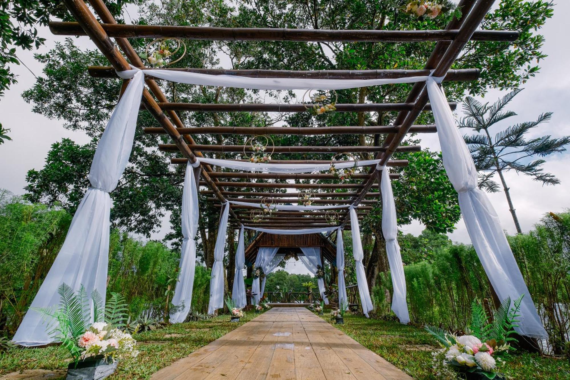 Almost Heaven Lake Resort By Cocotel Cavinti Esterno foto