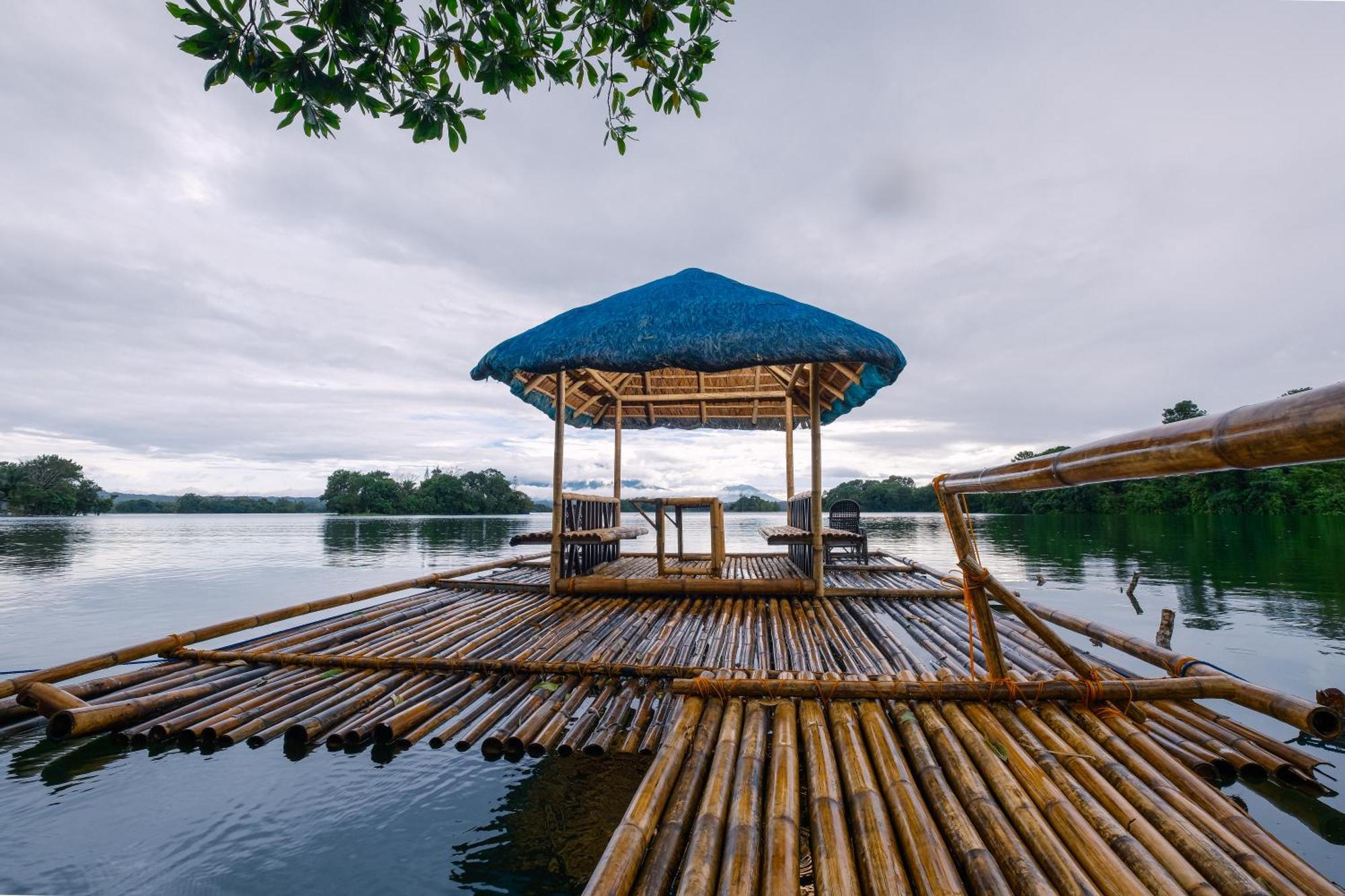 Almost Heaven Lake Resort By Cocotel Cavinti Esterno foto