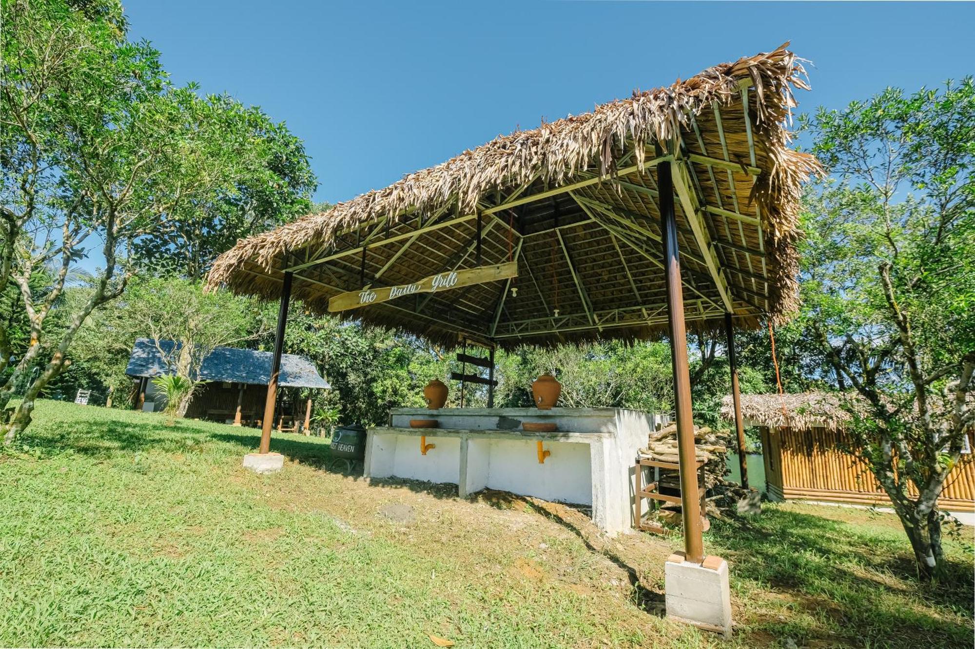 Almost Heaven Lake Resort By Cocotel Cavinti Esterno foto