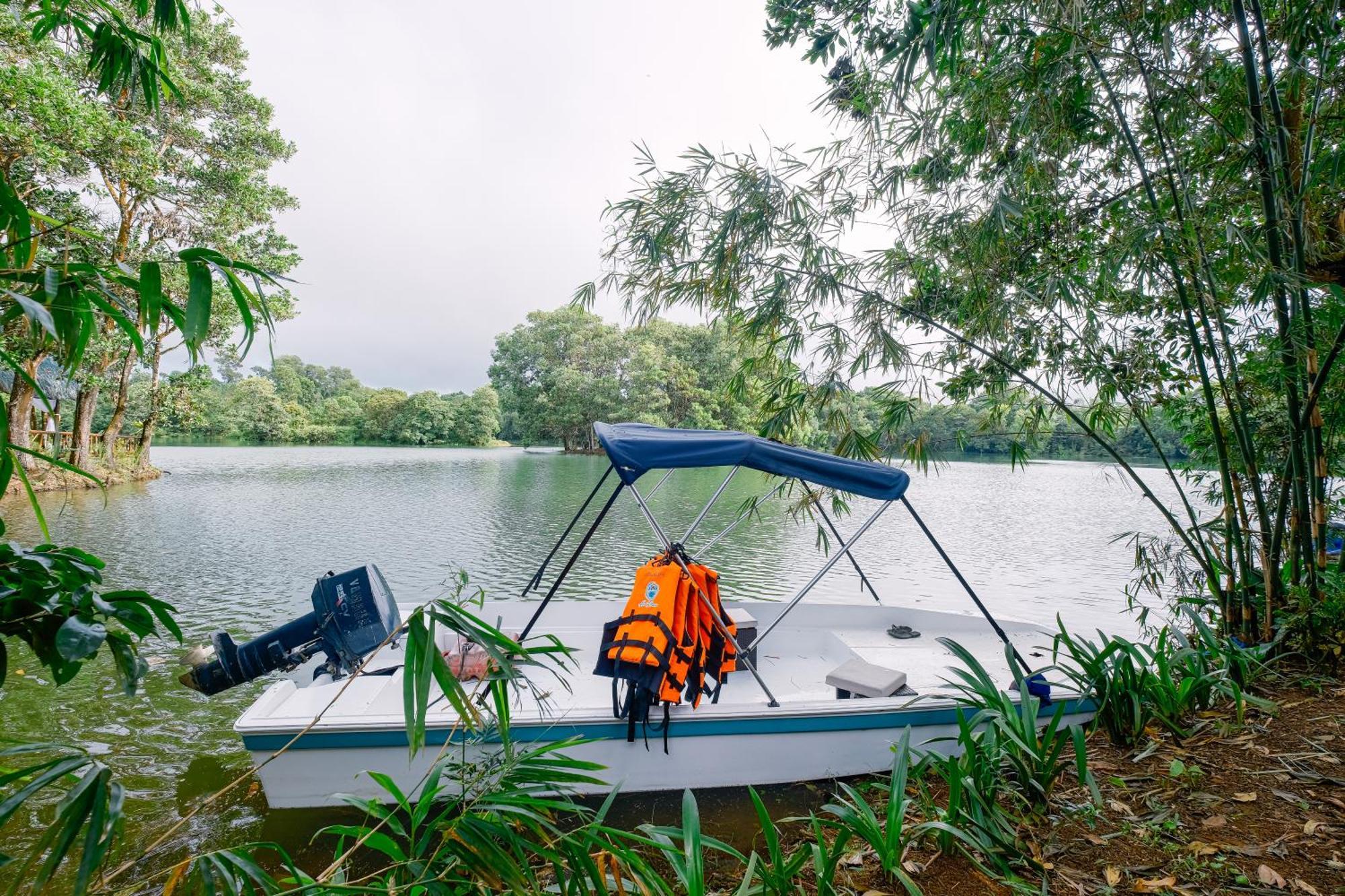 Almost Heaven Lake Resort By Cocotel Cavinti Esterno foto