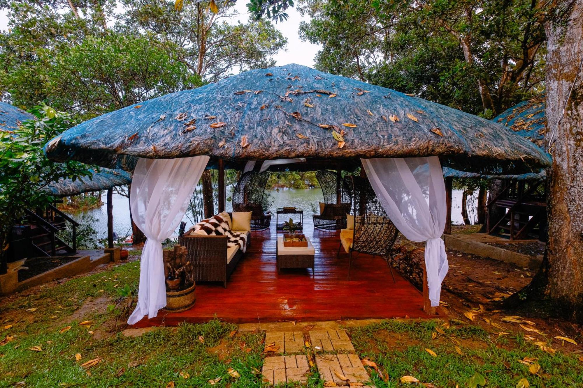 Almost Heaven Lake Resort By Cocotel Cavinti Esterno foto